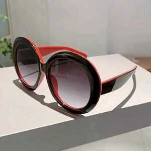NEW Black and Red Oversize Round Fashion Sunglasses